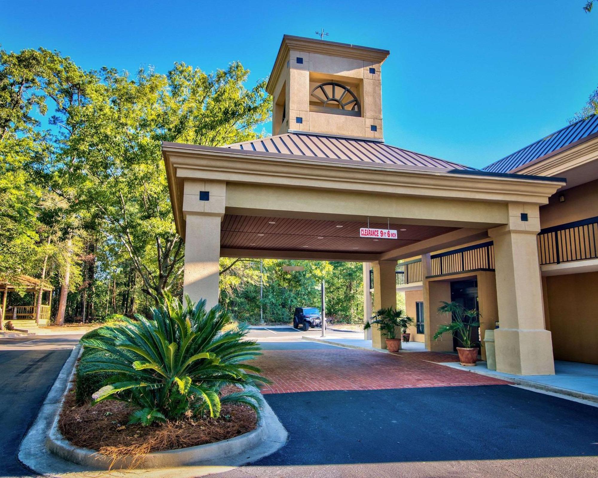 Clarion Inn & Suites Aiken South Zewnętrze zdjęcie